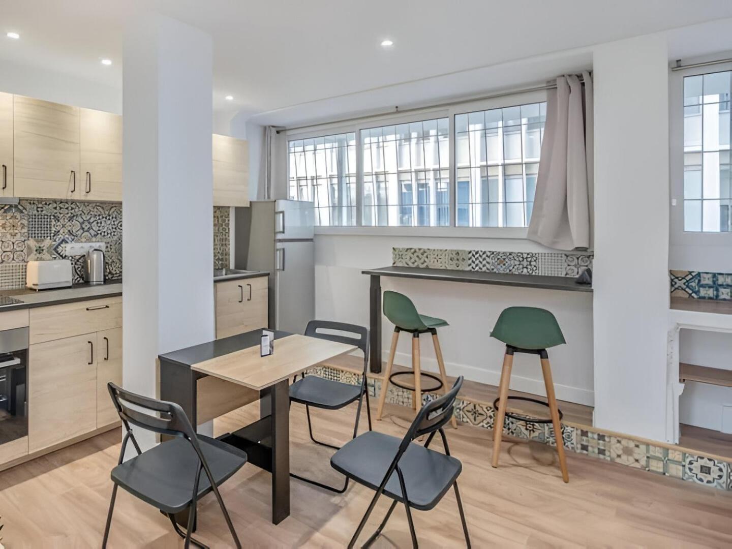 Le Refuge Urbain - Port A 2 Pas & Animaux Acceptes Appartement Toulon Buitenkant foto
